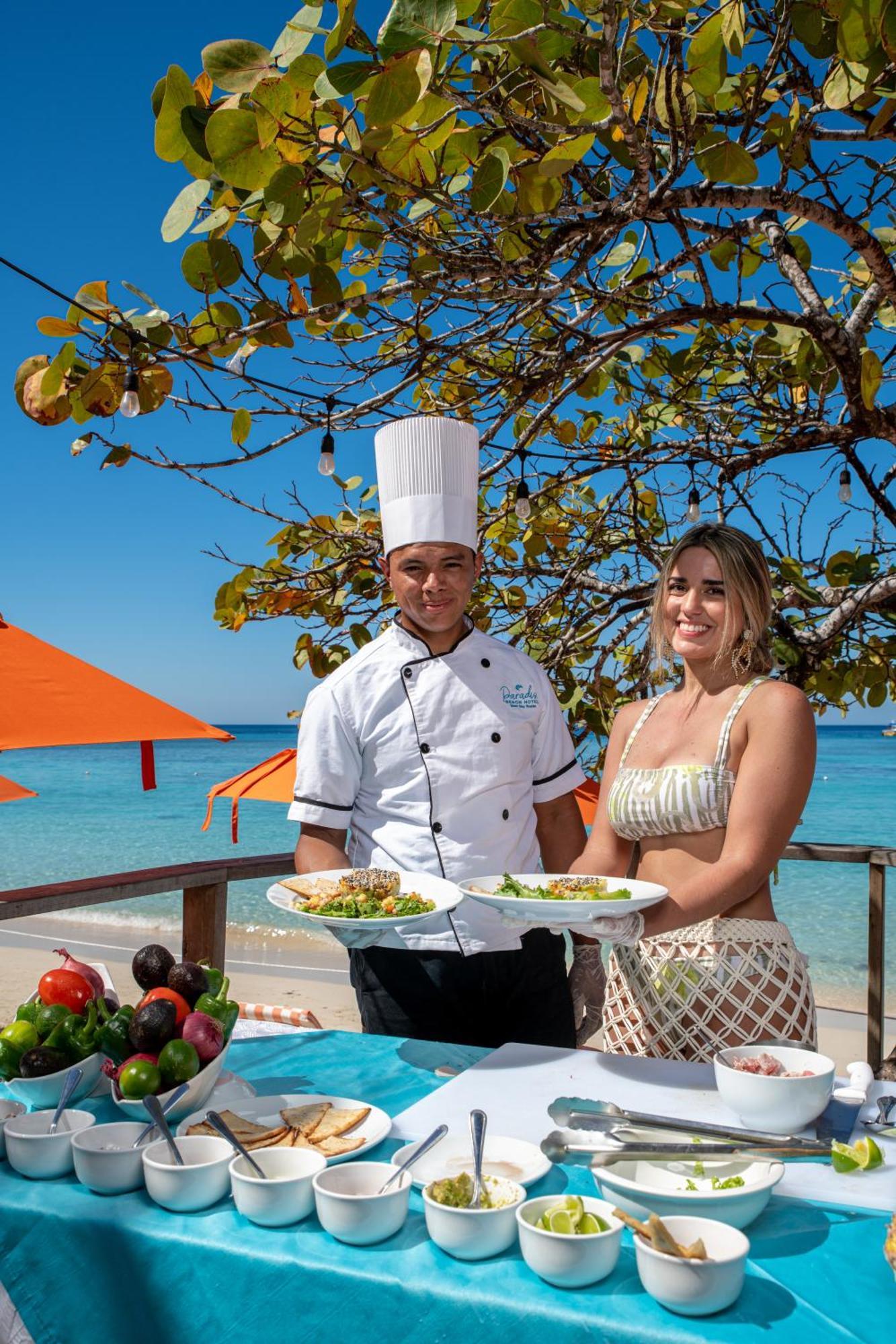 Paradise Beach Hotel & Resort West Bay Exterior foto